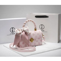 ราคา กระเป๋าสะพายข้างทรงสี่เหลี่ยมรุ่นใหม่ที่ได้รับความนิยมในฝรั่งเศส กระเป๋าสะพายข้างทรงสี่เหลี่ยมสำหรับผู้หญิง (24307639418)