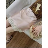 ราคา กระโปรงสั้นเอวสูงผ้าซาตินลูกไม้สีชมพูสไตล์วินเทจฝรั่งเศส กระโปรงสั้นทรงเอเอวสูง ทรงหลวม สไตล์วินเทจ ฤดูร้อน 2025 (25132267012)