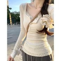 ราคา เสื้อทีเชิ้ตแขนยาวปลอมสองชิ้นลายลูกไม้เพียวๆสำหรับผู้หญิงฤดูใบไม้ผลิและฤดูใบไม้ร่วงสไตล์ฝรั่งเศสไฮโซเข้ารูปใส่ด้านในสุดฮอต (24453172352)