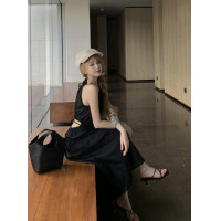 ราคา Mai Lang ชุดเดรส สายเดี่ยว ยาว สายปรับระดับได้ เว้าช่วงเอว มี 2 สี ขาว ดำ เนื้อผ้าดี พลิ้วๆ ใส่เที่ยวทะเล ก็สวยเริศๆไปเลยสิค่ะออกแบบดีไซน์สุดเซ็กซี้ (21987795151)