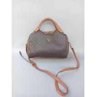 ราคา กระเป๋าคอสบอดี้แบรนด์ GIANNI VALENTINO ลายน้ำตาล (23359359141)