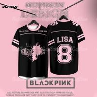 ราคา OFSDIY เสื้อยืดกีฬาสตรี เสื้อยืด Blackpink กลุ่มไอดอล คอนเสิร์ตแขนสั้น เสื้อวอร์มสีชมพูสีดำ เสื้อยืดแฟนคลับ Blink ผู้หญิงบวกขนาดเสื้อยืดหลวม ๆ (24534902327)