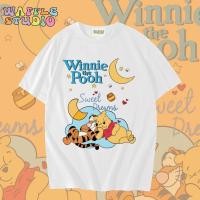 ราคา ส่งฟรี WS1328 เสื้อยืดโอเวอร์ไซส์ ผ้าคอตตอน 100 เสื้อยืดเกาหลี เสื้อยืด Winnie The Pooh หมีพูห์ WAFFLE STUDIO (24620421291)
