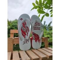 ราคา รองเท้าแกะลาย ลายไก่ชน ช้างดาวแกะลายไก่ชน พร้อมส่ง รองเท้าแกะลาย ช้างดาวแท้ แกะสลัก (21139744376)