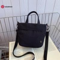 ราคา พร้อมส่ง กระเป๋าสะพาย งานสวยมาก สะพายเก๋ๆ แฟชั่น กระเป๋าถือ งานดีมาก (25387119925)