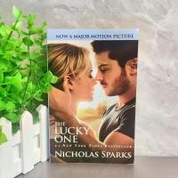 ราคา The Lucky One By Nicholas Sparks (22614765548)