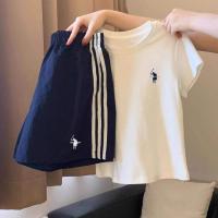 ราคา ชุดกีฬาลำลองสองชิ้น แขนสั้นลายทาง ปักลายสัตว์ แฟชั่นฤดูร้อน สำหรับผู้ชายและผู้หญิง ชุดกีฬาลำลอง ชุดกีฬา (25190249371)