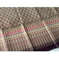 ราคา การันตีงานไทย ผ้าพิมพ์ทอง ไม่เย็บ ผ้าถุงพิมพ์ทอง 1ชิ้น 2เมตร ผ้าฝ้าย 100 ผ้าถุงบาติก ผ้าถุงอย่างดี คอตตอน100 (24881475898)