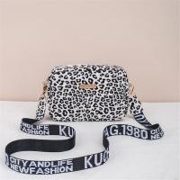 ราคา YOOXI กระเป๋าสี่เหลี่ยมลายเสือดาวินเทจเทรนด์เสือดาวพิมพ์สวมใส่เต็มตรงกับกระเป๋าสะพายสบาย (24313782806)