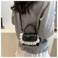 ราคา กระเป๋าถือผ้าลูกไม้รูปผีเสื้อสุดน่ารักสำหรับผู้หญิง กระเป๋าสะพายข้างขนาดเล็กสีแดง กระเป๋าถือแบบมินิเที่ยวฤดูร้อน 2025 กระเป๋าสะพายข้างแบบสะพายข้าง (25563309749)