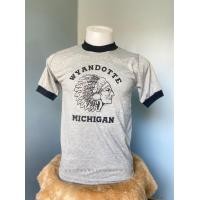 ราคา เสื้อยืดกุ้นแขนคอฟิต ชนเผ่า (13251553628)