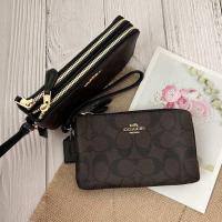 ราคา รับประกันแท้ คล้องมือ 2S Double Corner Zip Wristlet In Signature Canvas 87591 F87591 (24707847543)