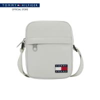 ราคา Tommy Hilfiger กระเป๋าคล้องไหล่ ผู้ชาย รุ่น AM0AM13710 PQX สีเทา (25389134708)