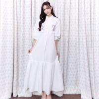 ราคา FLAT2112 BUNNY GRACE MAXI DRESS เดรสยาวสีขาวคอบัว ปักลายอกสุดหวาน ผ้าดี ใส่สบาย เดรสผ้าคอตตอน FF1363 (26327284502)