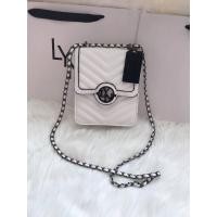 ราคา มีสินค้าพร้อมส่ง กระเป๋าสะพาย LYN ทรงกล่อง ด้านหน้ามีโลโก้แบรนด์โลหะ กระเป๋า LYN ทรงกล่องนมสายโซ่ อุปกรณ์ ป้าย และ ถุงผ้า ถุงกระดาษสามารถเลือกในตัวเลือกสินค้า (12494674636)