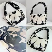 ราคา ครบทุกลาย marimekko knitted shoulder bag unikko งานขายแท้ อปก ป้ายแท็กตรงรุ่น ขนาด 11 นิ้ว สูง 8 นิ้ว ราคา 789 บาท marimekko (26155953856)