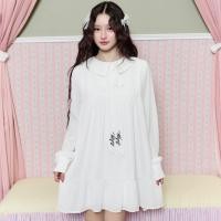 ราคา FLAT2112 LILY GENTLE MINI DRESS เดรสสั้นสายหวานเรียบหรู เดรสสุภาพ เดรสคอปกผูกโบว์ เดรสโอเวอร์ไซซ์มินิมอล FF1364 (126469949492)