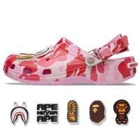 ราคา รองเท้า cross BAPE หัวโต Classic Clog รองเท้าแตะชายหาดแฟชั่น ใส่สบาย กันลื่น น้ำหนักเบา (25306220595)