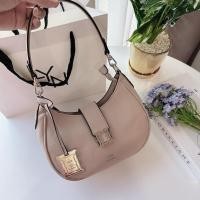 ราคา กระเป๋าสะพาย lyn ทรง hobo มีสายยาวพร้อมส่ง คลอใหม่ล่าสุด มีให้เลือก 5 สี ดำ เทา ม่วง กากี เขียว (24377882483)