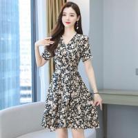 ราคา ชุดเดรสผ้าชีฟองลายดอกไม้แขนสั้นคอวีสีแดงสำหรับผู้หญิงไซส์เล็ก ชุดเดรสทรงเอเอวสูง ชุดเดรสฤดูร้อน ชุดเดรสสีพื้น (23228677370)