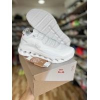 ราคา รองเท้าQC Cloud White รองเท้าวิ่ง รองเท้าลำลอง รองเท้าวิ่งชายและหญิง รุ่นใหม่มาแรง (19660506001)