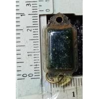 ราคา สีผึ้งเขียวมรกต เกี้ยวสาวเมตตามหาเสน่ห์ สีผึ้งชายง่อย หลวงพ่อทาบ วัดกระบกผึ้งขึ้น ระยอง สุดยอดมหาเมตตาสุดสุด มาพร้อมเลี่ยมพลาสติกกันนัำเดิม สำหรับห้อยหรือพกพาติดตัว เสริมเมตตามหาเสน่ห์ คัดสวย ตรงปก BB