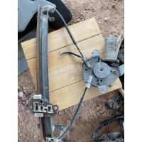 ราคา มอเตอร์รางกระจก หน้าซ้ายหลังซ้าย Nissan B14 สินค้าทางร้านเป็นอะไหล่เดิม ถอดจากรถ อะไหล่มือสอง (24527681653)