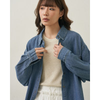 ราคา Evie Denim Shirt เสื้อเชิ้ตยีนส์ (24969244114)