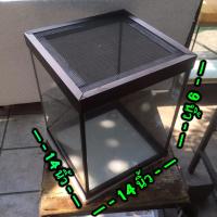 ราคา ตู้ปลาขอบอะลูมิเนียม พร้อมฝาปิดตะแกรง ขนาด 14 นิ้ว (8373399075)