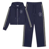 ราคา ชุดเซตวอร์ม 2 ชิ้น เสื้อฮู้ดซิปหน้า กางเกงวอร์มขายาว แต่งแถบข้าง 3 เส้น ปักตัวอักษร ผ้าหนานุ่ม ใส่สบาย (26298842117)