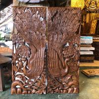 ราคา 1 คู่ ไม้สักแท้แกะสลักลายนกยูงสีน้ำตาล Teak Wood Carved Peacock แผ่นไม้สักแกะสลักติดผนัง ขนาด 35 ซม x 90 ซม x 3 ซม (20992001629)