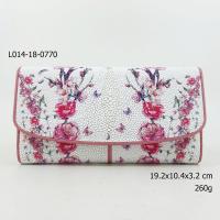 ราคา sale SS กระเป๋าสามพับใหญ่ฝาโค้ง พิมพ์ลาย หนังปลากระเบนแท้ หนังวัวสีชมพู (10744280874)