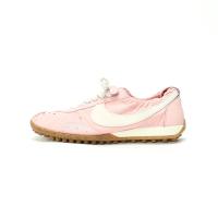 ราคา รองเท้าฝึกอบรมสตรี Jacquemus x Nike Moon SP สีชมพู (26068477329)