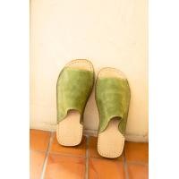 ราคา Songbird Suede Slipon Sandals (24252485201)