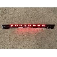 ราคา คิ้วฝากระโปรงท้าย มีไฟ fortuner ปี 2005 2006 2007 2008 2009 2010 2011 2012 2013 2014 มีไฟ คิ้วฝาท้าย คิ้วท้าย fortuner สีดำเงา ไฟled ไฟหรี่สีขาว ไฟเบรคสีแดง ไฟเลี้ยววิ่งสีแดง (10848745109)