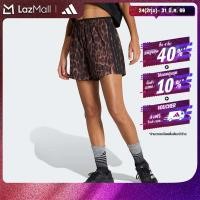 ราคา adidas Gym Training กางเกงขาสั้นผ้าทอลายเสือดาว Workout Essentials ผู้หญิง สีน้ำตาล JZ4935 (26291944158)