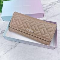 ราคา กระเป๋าสตางค์ ทรงยาว MODERN CLASSIC 100 หนังนิ่มPUมาก 3พับ เหมือนชาแนล งานเริ่ด พร้อมกล่อง (764582755)
