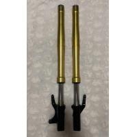 ราคา โช๊คคู่หน้า Msx ตัวแรก มือสอง หูยึดบังโคลนหน้าหัก รั่วซึม เหมาะสำหรับทำรถวิบาก มีรอยตามการใช้งาน (24946878268)