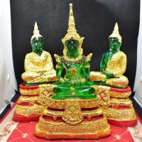 ราคา พระแก้วมรกต เซต 3 ฤดู เลือกฤดูได้ ฐานกลมปิดทองสวยงาม หน้าตัก 5 นิ้ว สูง 25 ซม (14008440128)