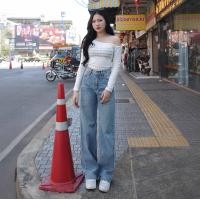 ราคา กางเกงยีนส์ขากระบอก รุ่น Tipsy Jeans (23092405448)