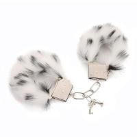 ราคา สินค้าขายดี 5 กุญแจข้อมือหนัง ข้อมือคู่รัก ขนเฟอร์ โซ่แส้กุญแจมือ กุญแจมือ (17433673240)