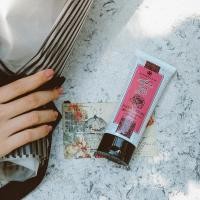 ราคา Bath Bloom A Walk In Rose Yard Hand Cream 100 ml บาธ แอนด์ บลูม ผลิตภัณฑ์ครีมทามือ กลิ่นดอกกุหลาบ 100 มล (2471630389)