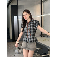 ราคา MR031 TARA Shirt เสื้อเชิ้ต กระดุมหน้า คอบัว มีสายผูกโบว์ที่คอ แขนตุ๊กตา มีสายผูกด้านหลัง เนื้อผ้าฝ้ายทอ ลายสก็อต (25295785228)