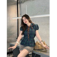 ราคา MR031 TARA Shirt เสื้อเชิ้ต กระดุมหน้า คอบัว มีสายผูกโบว์ที่คอ แขนตุ๊กตา มีสายผูกด้านหลัง เนื้อผ้าฝ้ายทอ ลายสก็อต (25295785229)