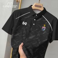 ราคา เสื้อ warrixทีมฟุตบอลไทยเสื้อ โปรโล ชายกีฬากลางแจ้งเสื้อวอริกซ์2025 เสื้อ โปโลสี ดำสวมใส่สบายและระบายอากาศได้ดีแขนสั้นเสื้อ กีฬา ชาย ปก (25669507930)