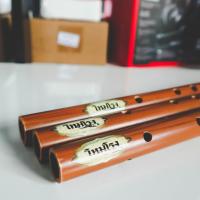 ราคา ขลุ่ย คีย์สากล ขลุ่ยไทย ขลุยเพียงออ คีย์สากล ขลุ่ยคีย์สากล มี C และ Bb ขลุ่ยเทียบเสียงสากล ลิ้นขลุ่ยทำจากไม้สัก (397296226)