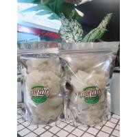 ราคา มะพร้าวแก้วเกรด A แผ่นนิ่ม ทำจากเนื้อมะพร้าวอ่อน หอมนุ่ม ละมุนลิ้น ปริมาณ 1000 กรัม แพ็ค 2 ห่อ ของฝากจากเชียงคาน จังหวัดเลย (7179642483)