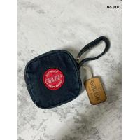 ราคา AEIOU No 310 กระเป๋ายีนส์ Girlish คล้องมือใบเล็ก รุ่น Wallet Logo สินค้าลิขสิทธิ์แท้ (23881128889)