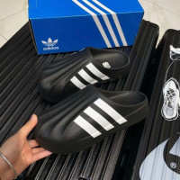 ราคา รองเท้าอาดิดาส ADIFOM SUPERSTAR รับประกันลิขสิทธิ์แท้100 ราคาปกติ 2800 บาท (126849396218)