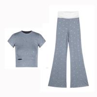 ราคา เซ็ต2ชิ้น เสื้อยืดคอกลมแขนสั้น สีพื้น ขายเสื้อแต่งเว้าด้านซ้าย กางเกงเอวยางยืดขาม้า พับเอวได้ พิมพ์ลายโบว์ ผ้าโพลิเอสเตอร์ นุ่ม ใส่สบาย ชุดไปทะเล 2103 (24589954200)